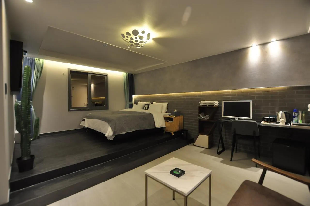 בוסאן Hotel Frenchcode Haeundae