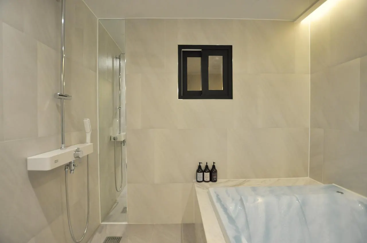 Hotel Frenchcode Haeundae Busan 2*,