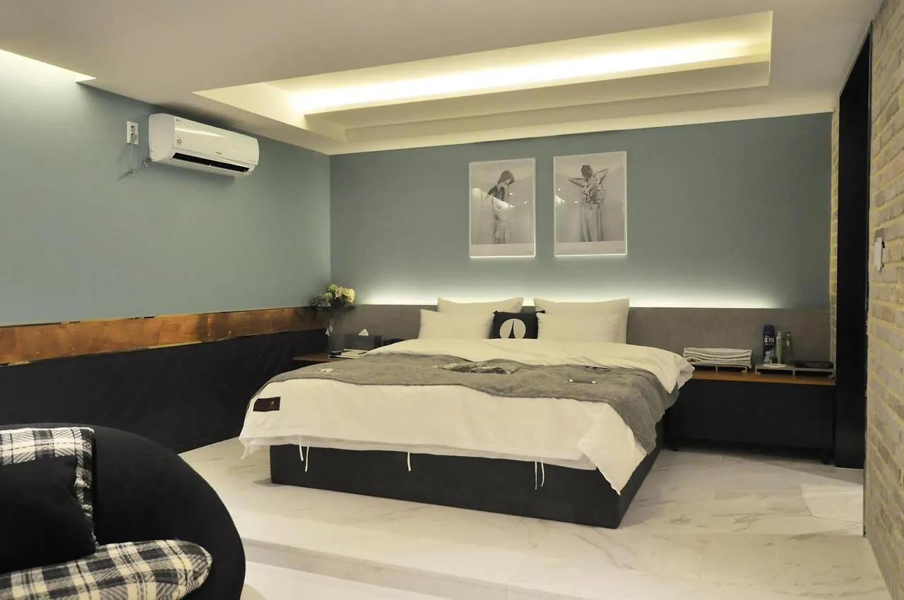 Hotel Frenchcode Haeundae Busan 2*,